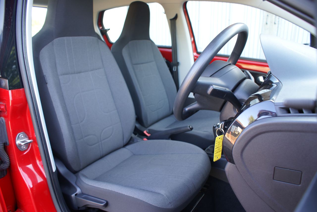 Volkswagen Up