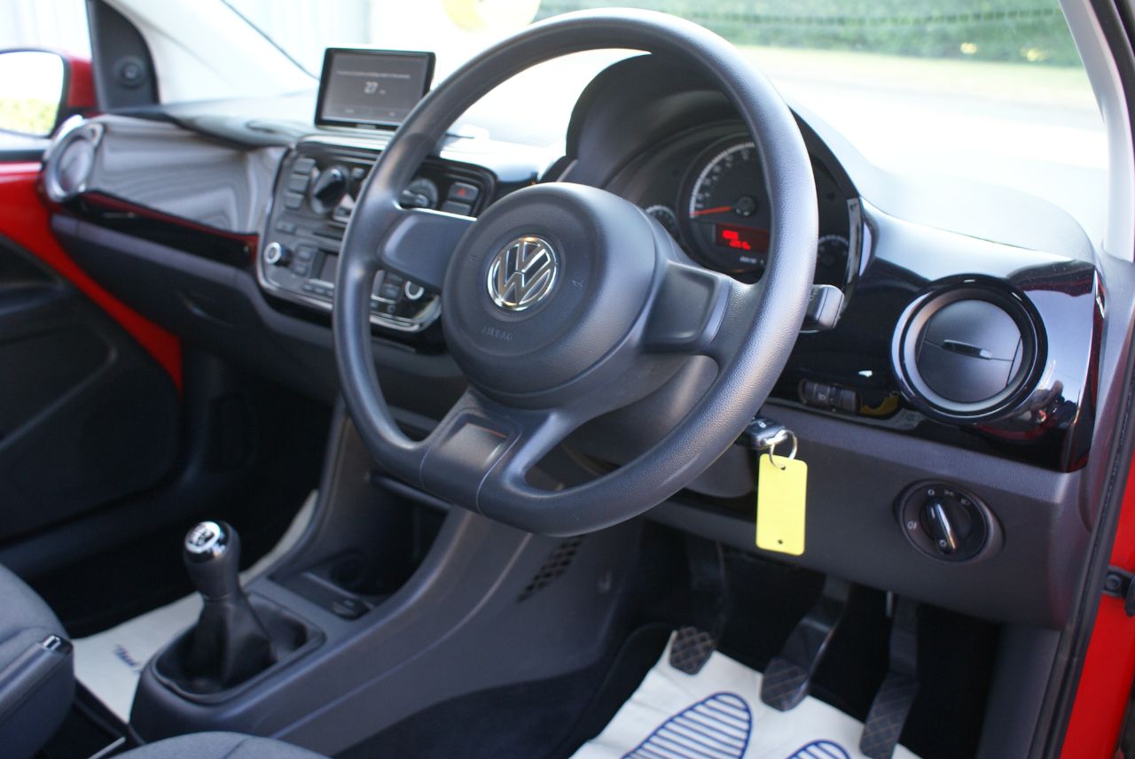 Volkswagen Up