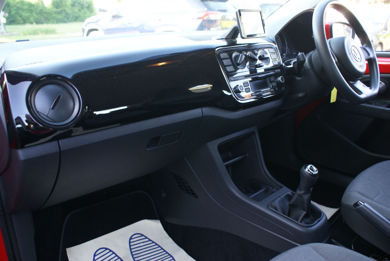 Volkswagen Up