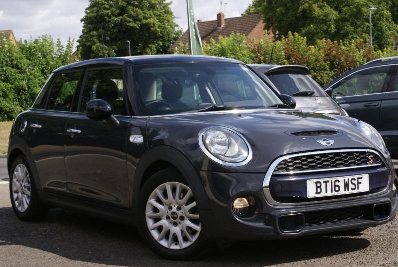Mini Hatchback