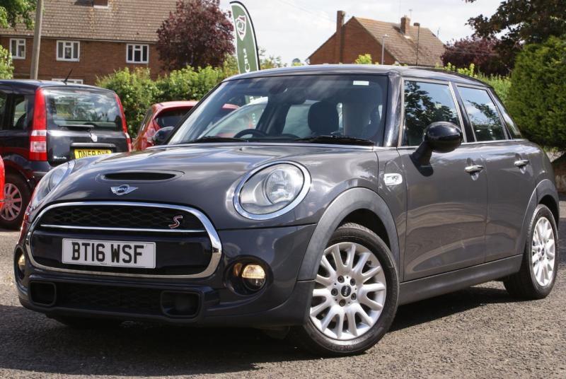 Mini Hatchback