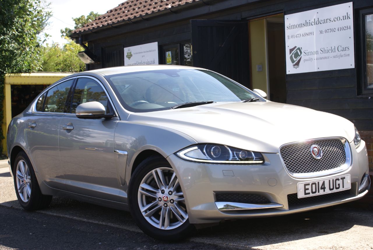 Jaguar XF