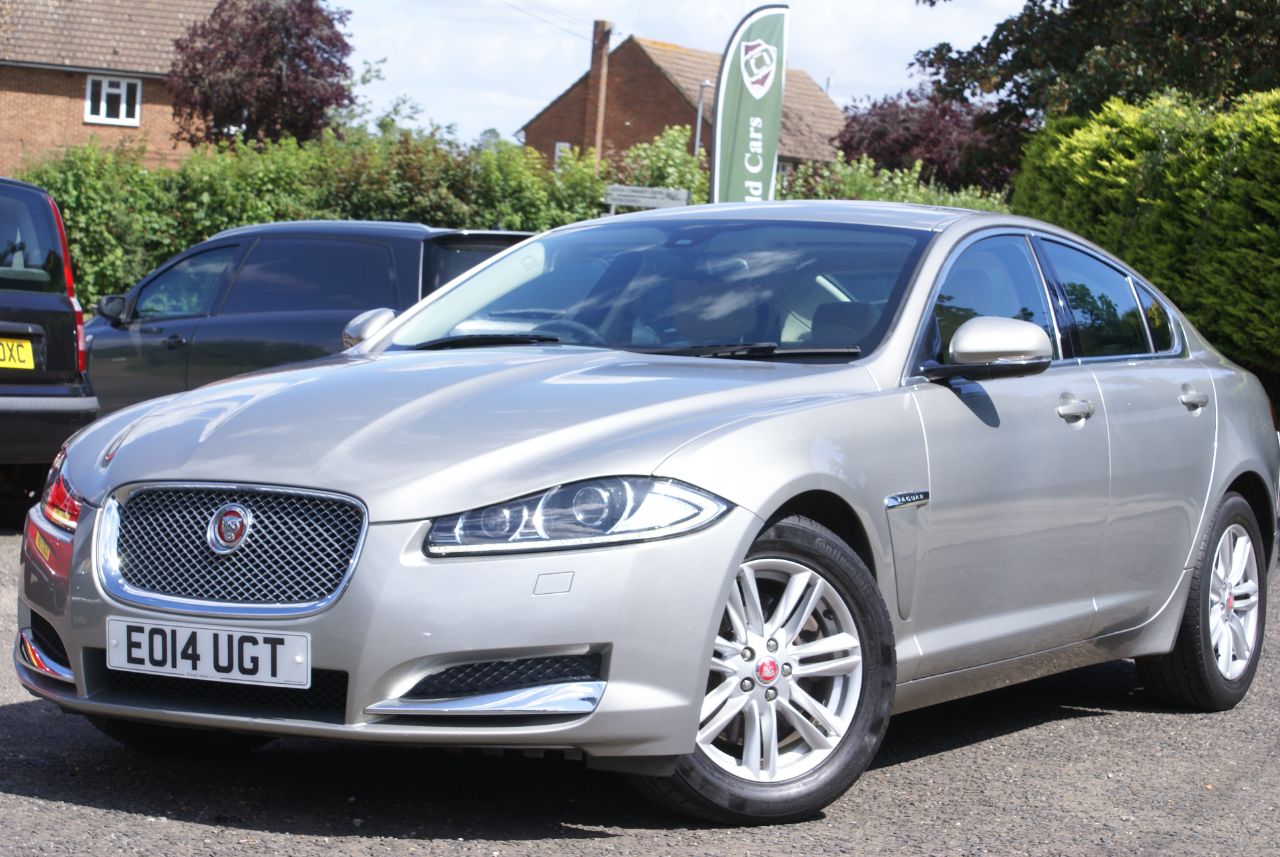 Jaguar XF