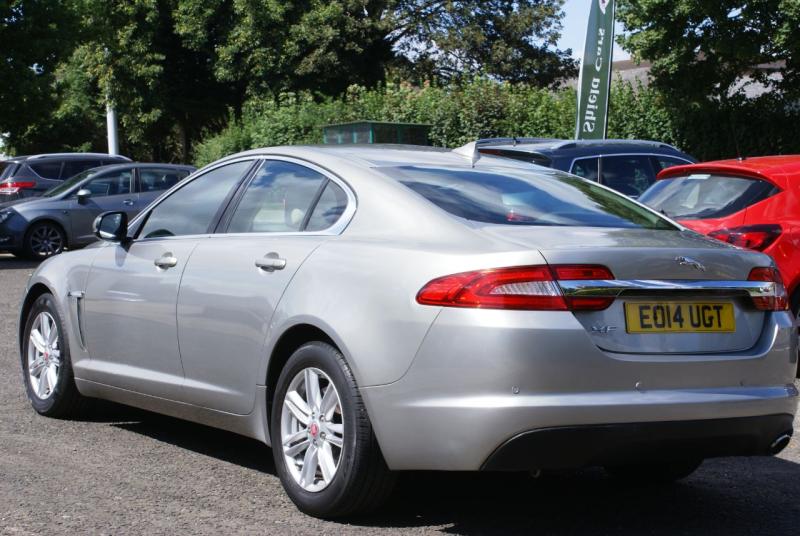 Jaguar XF