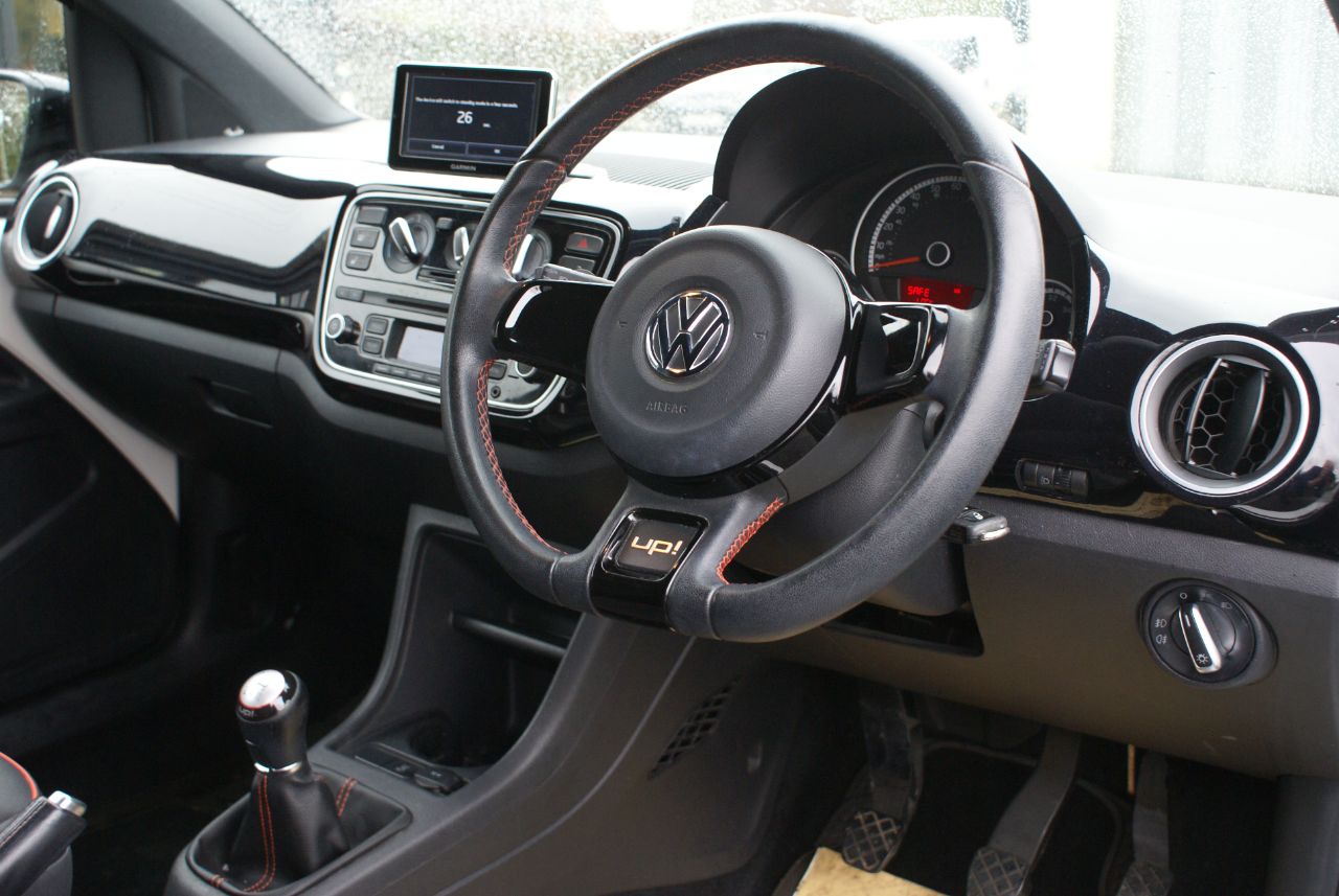 Volkswagen Up
