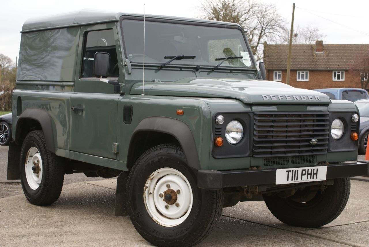 Land Rover Defender 90