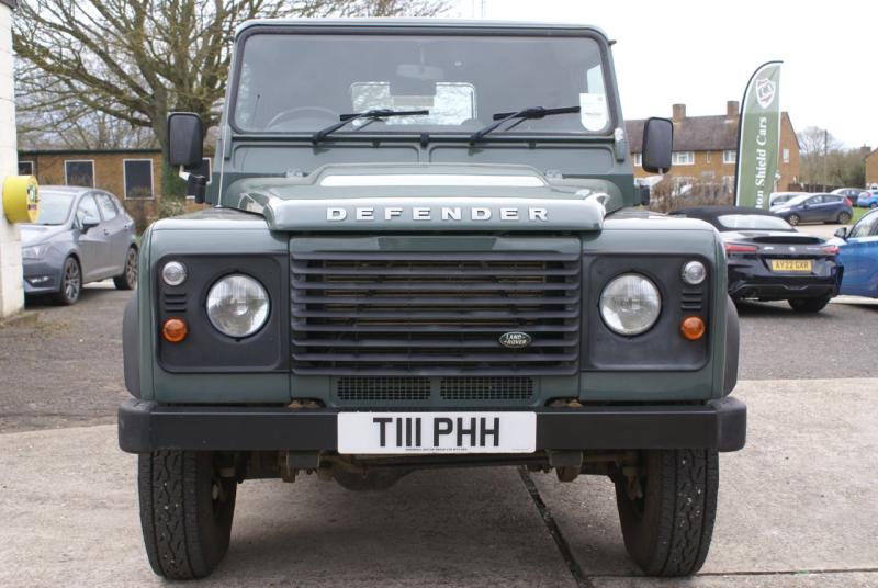 Land Rover Defender 90