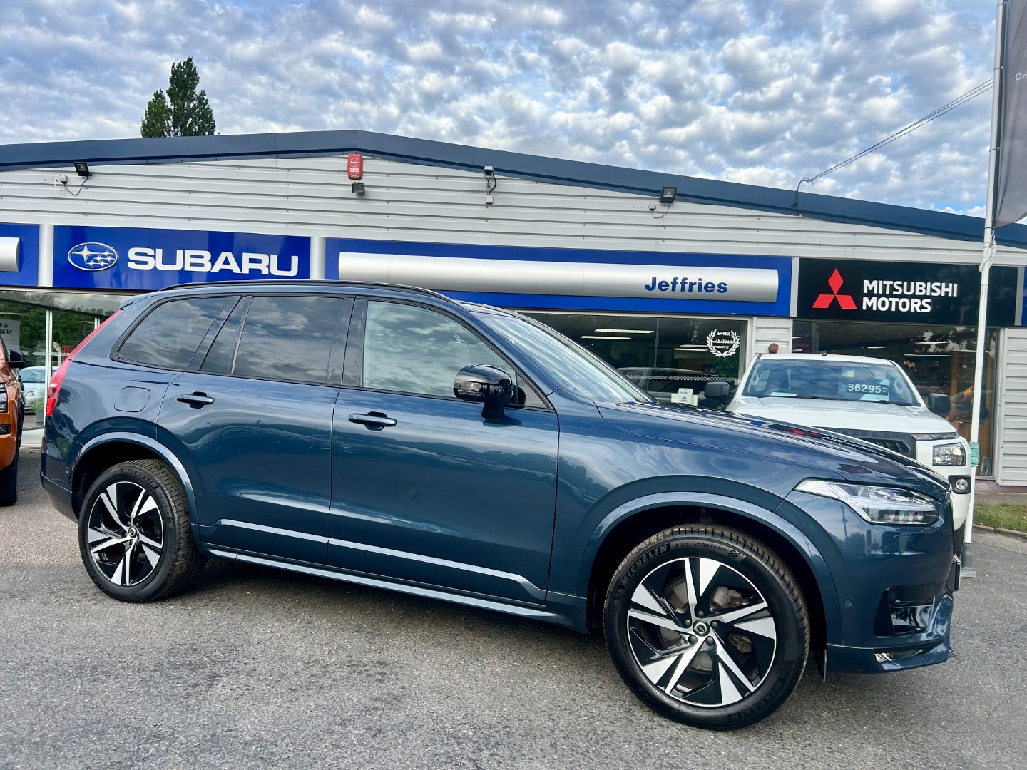 Volvo XC90