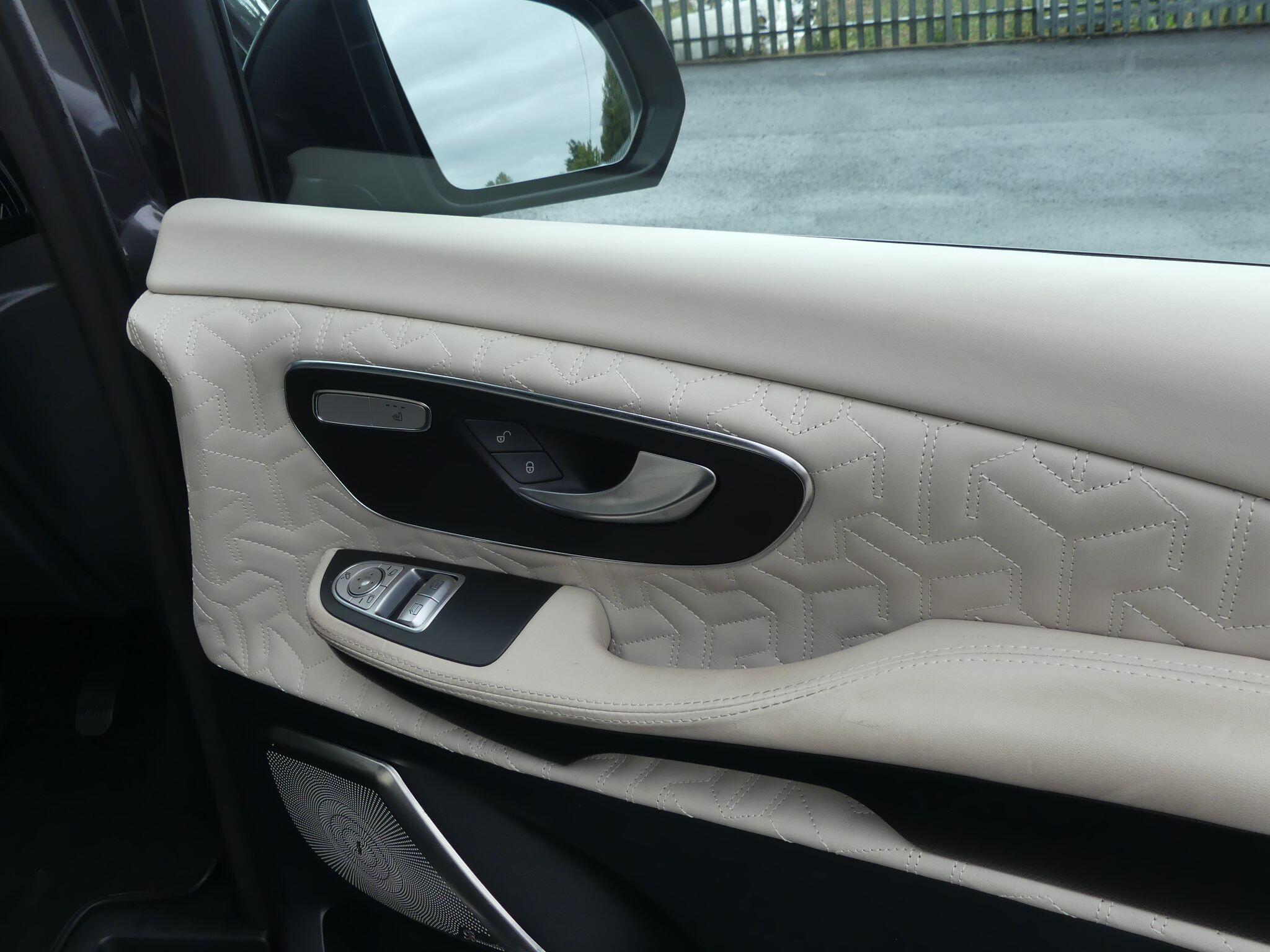 Mercedes-Benz V Class