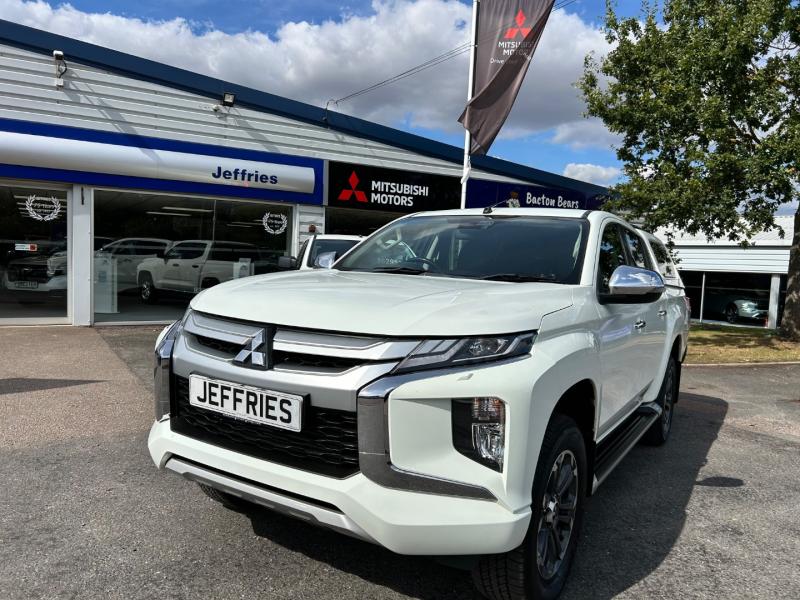Mitsubishi L200