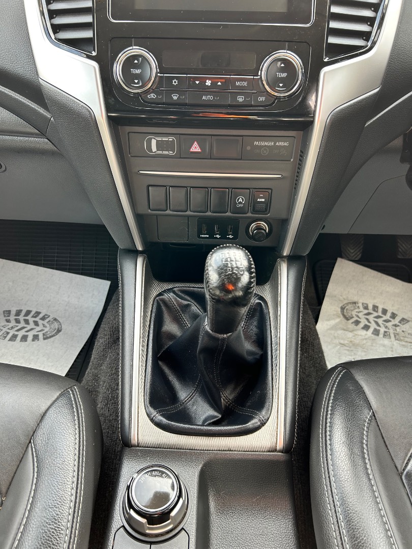 Mitsubishi L200