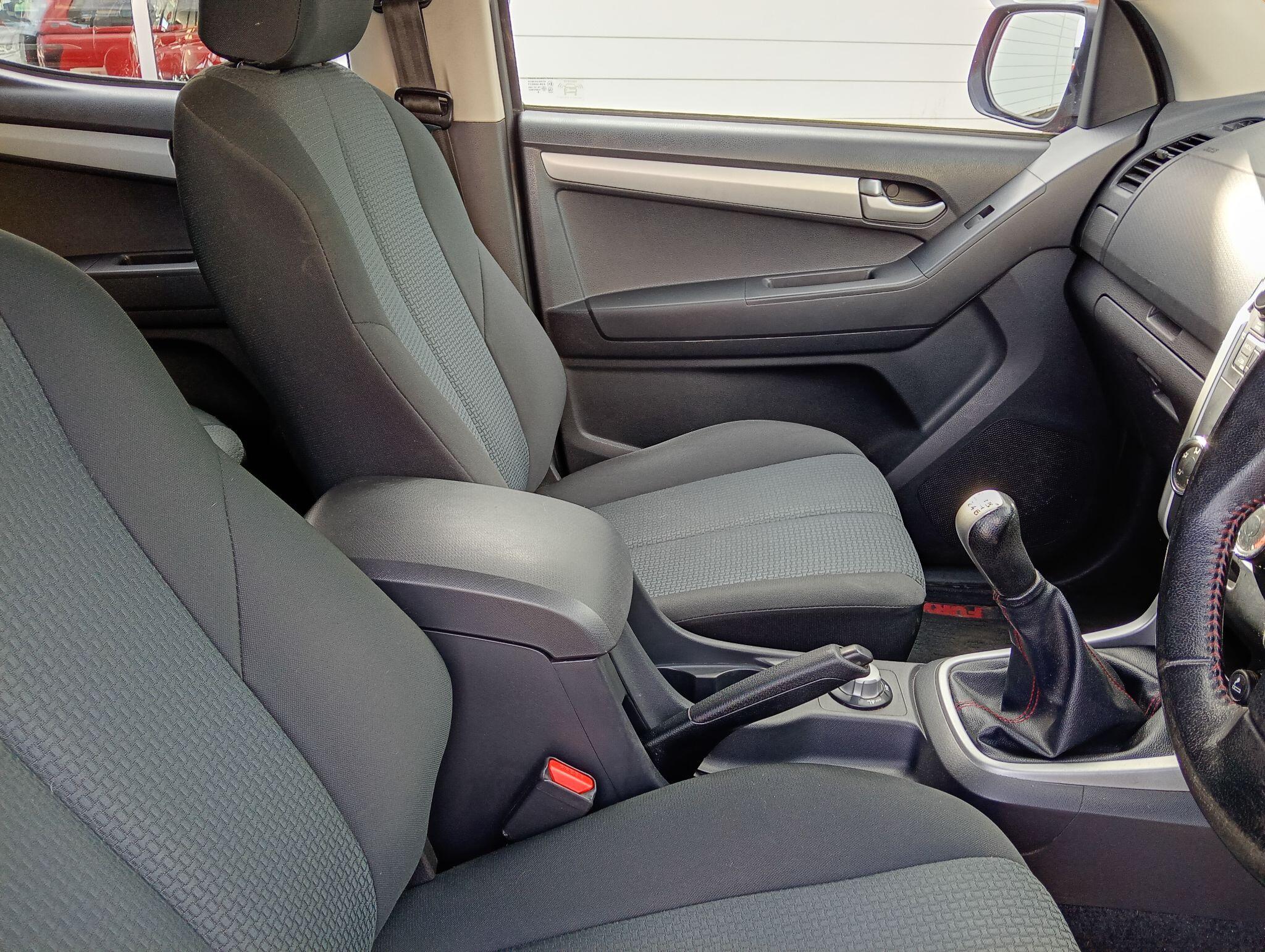 Isuzu D-Max