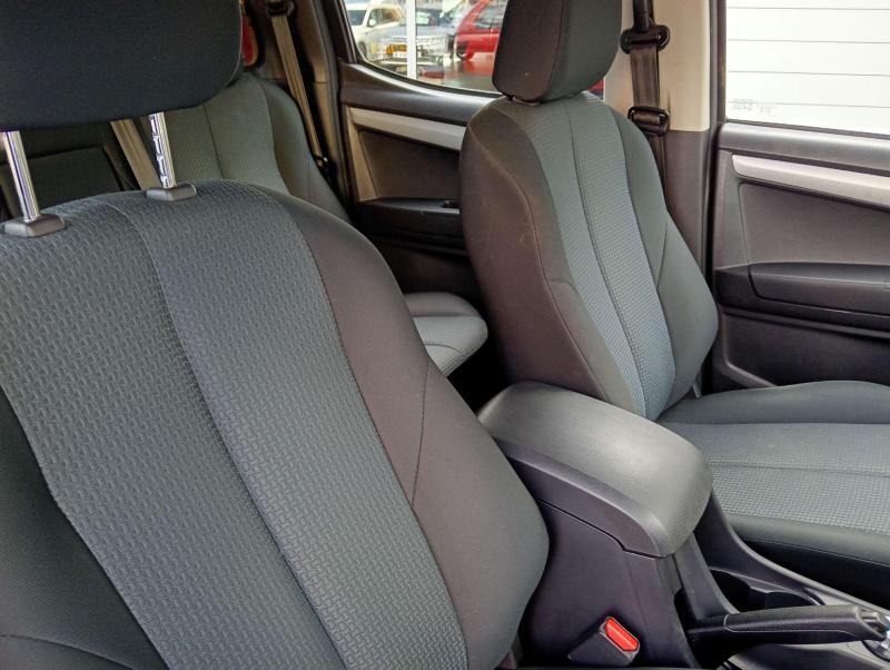 Isuzu D-Max