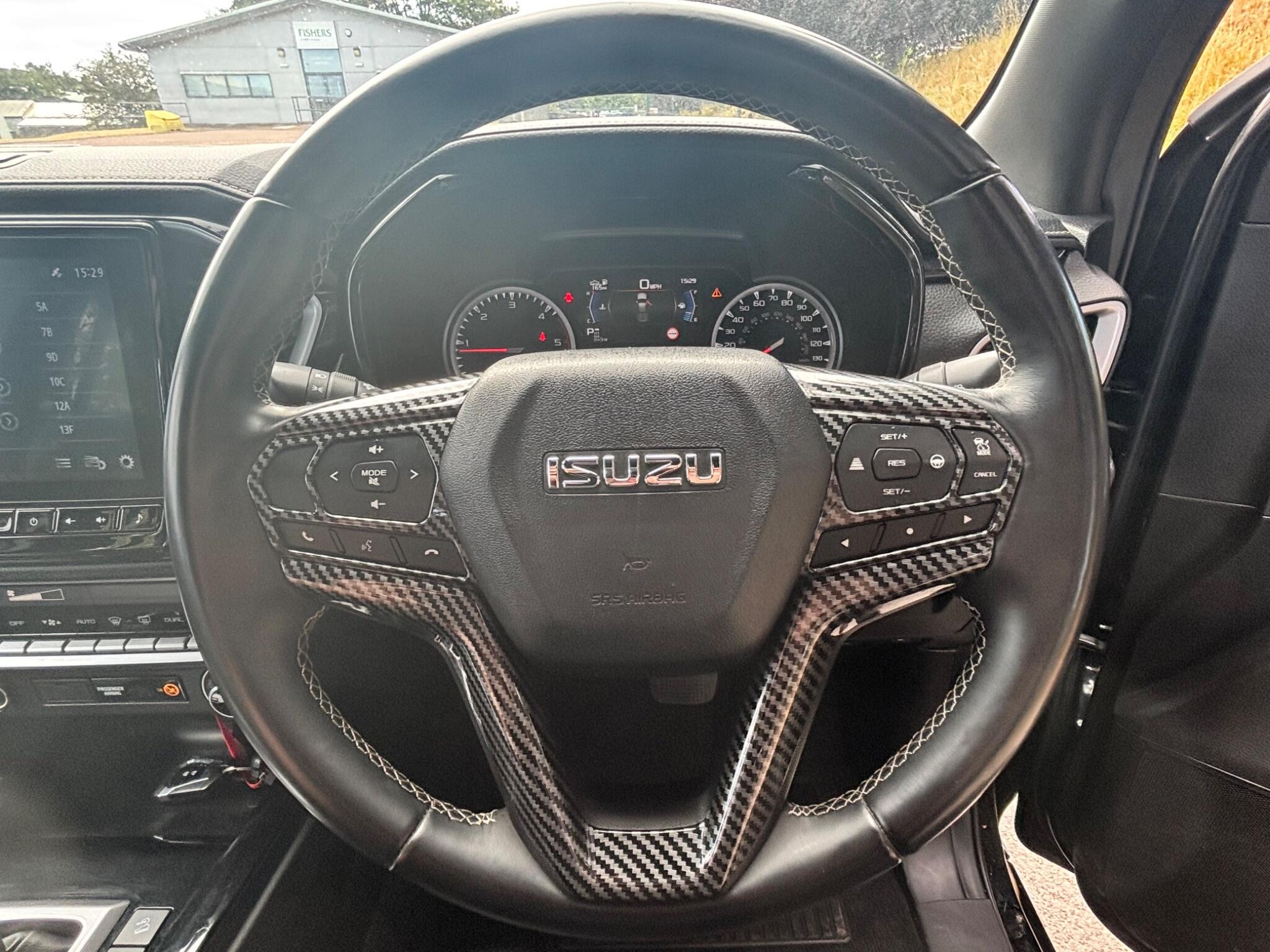Isuzu D-Max