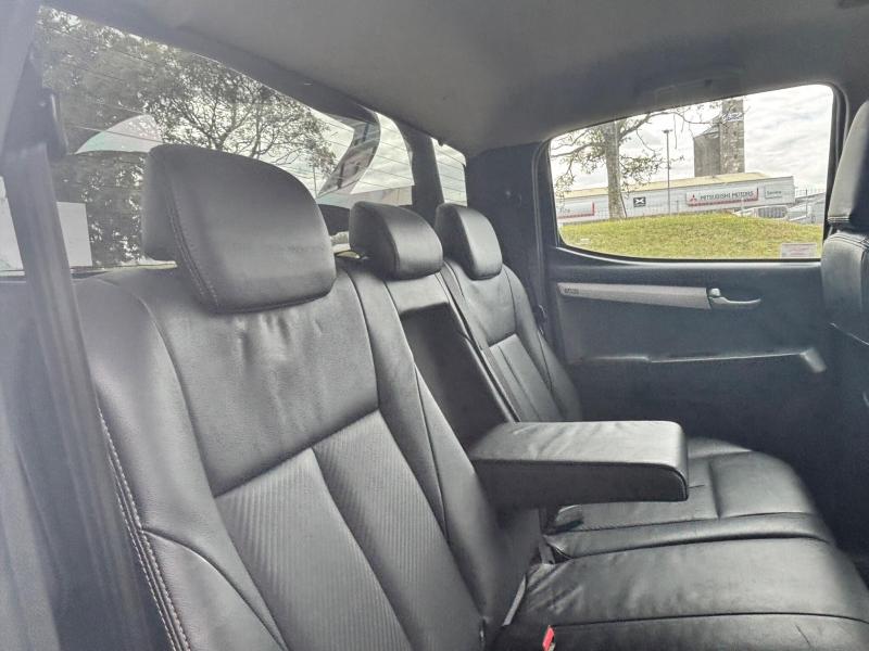 Isuzu D-Max