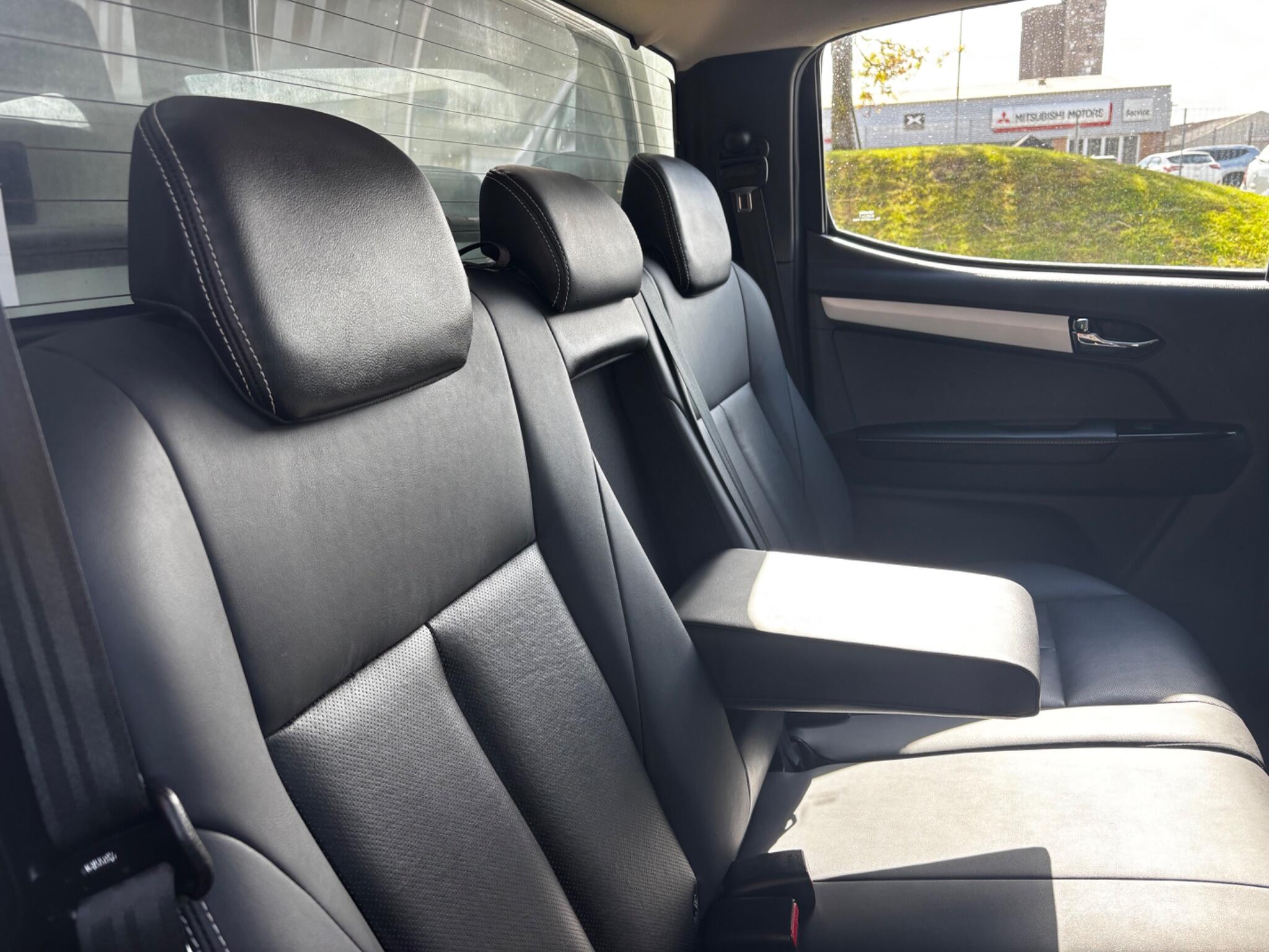 Isuzu D-Max