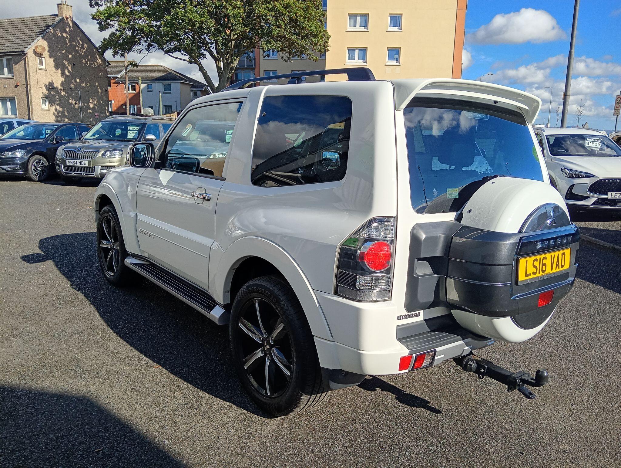 Mitsubishi Shogun
