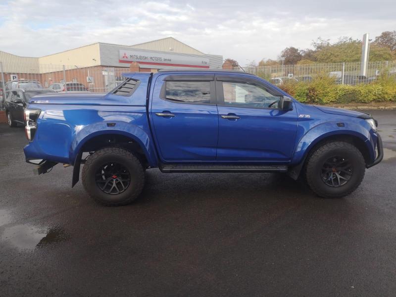 Isuzu D-Max