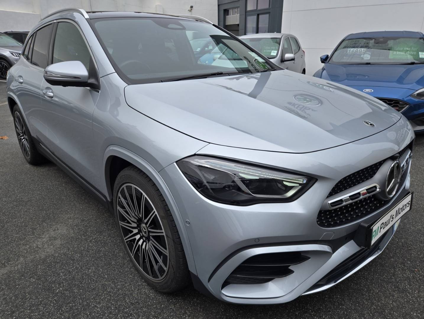 Mercedes-Benz GLA