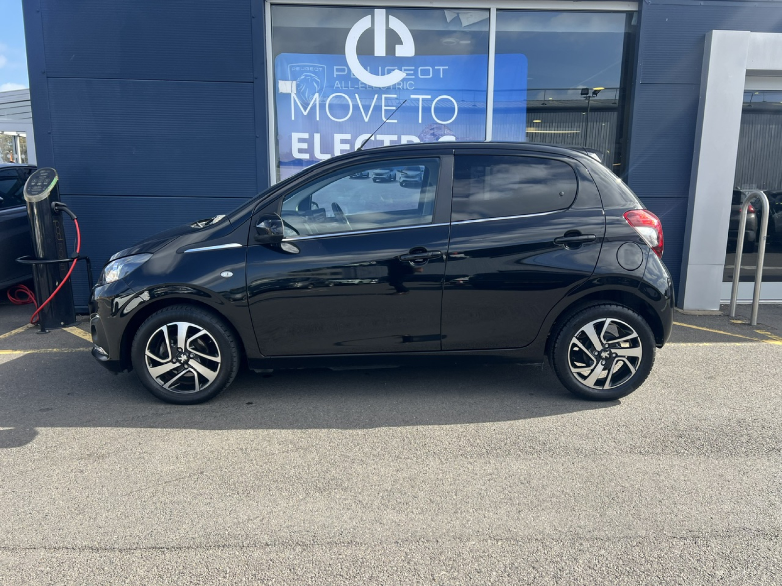 Peugeot 108