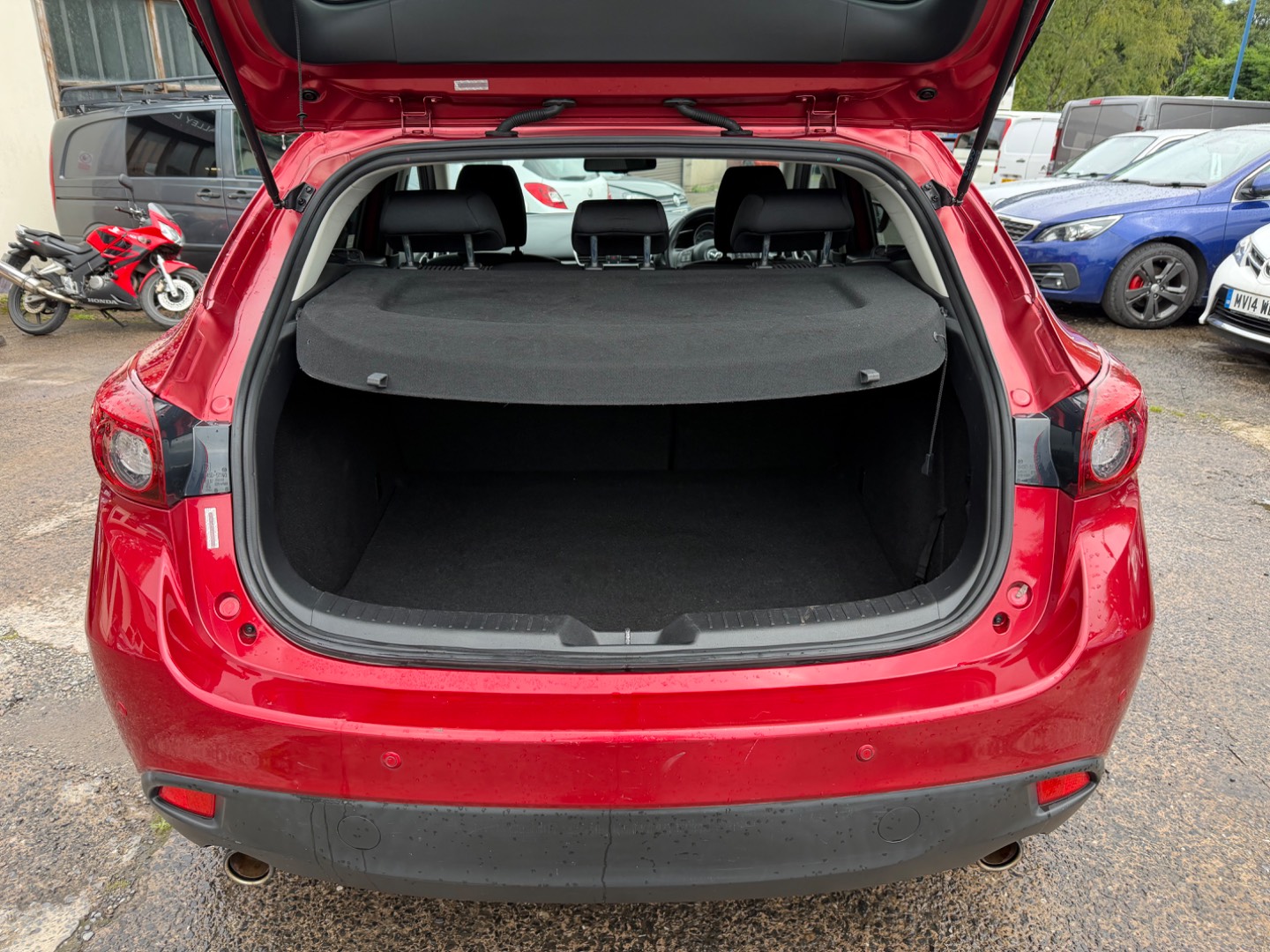 Mazda 3
