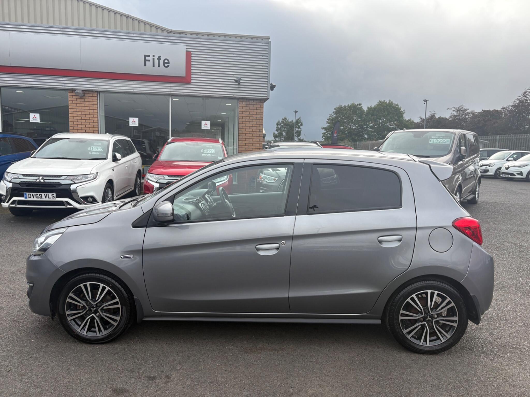 Mitsubishi Mirage