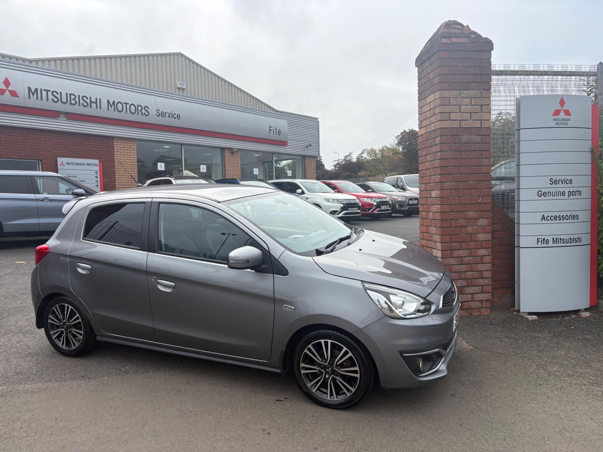 Mitsubishi Mirage