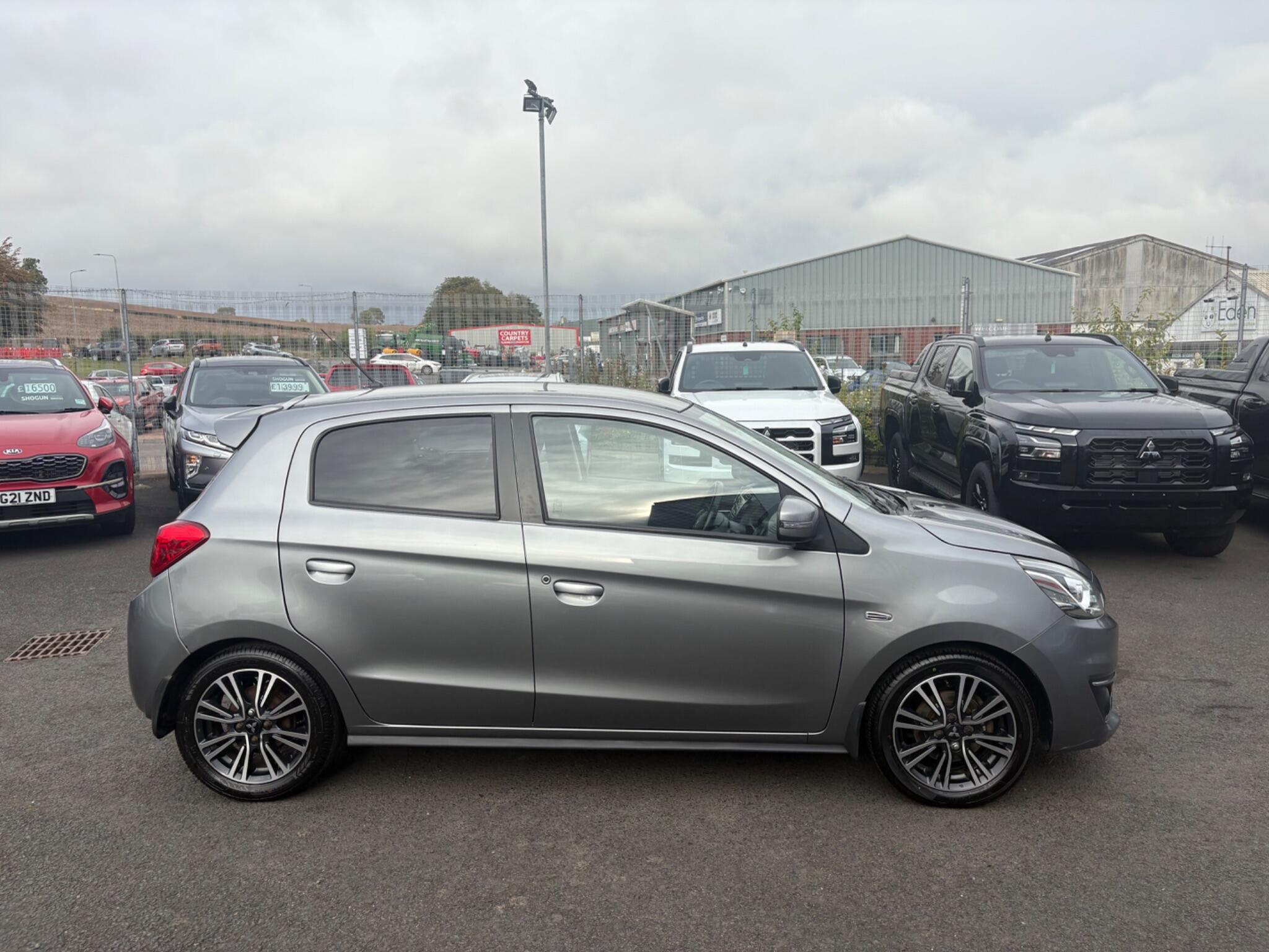 Mitsubishi Mirage