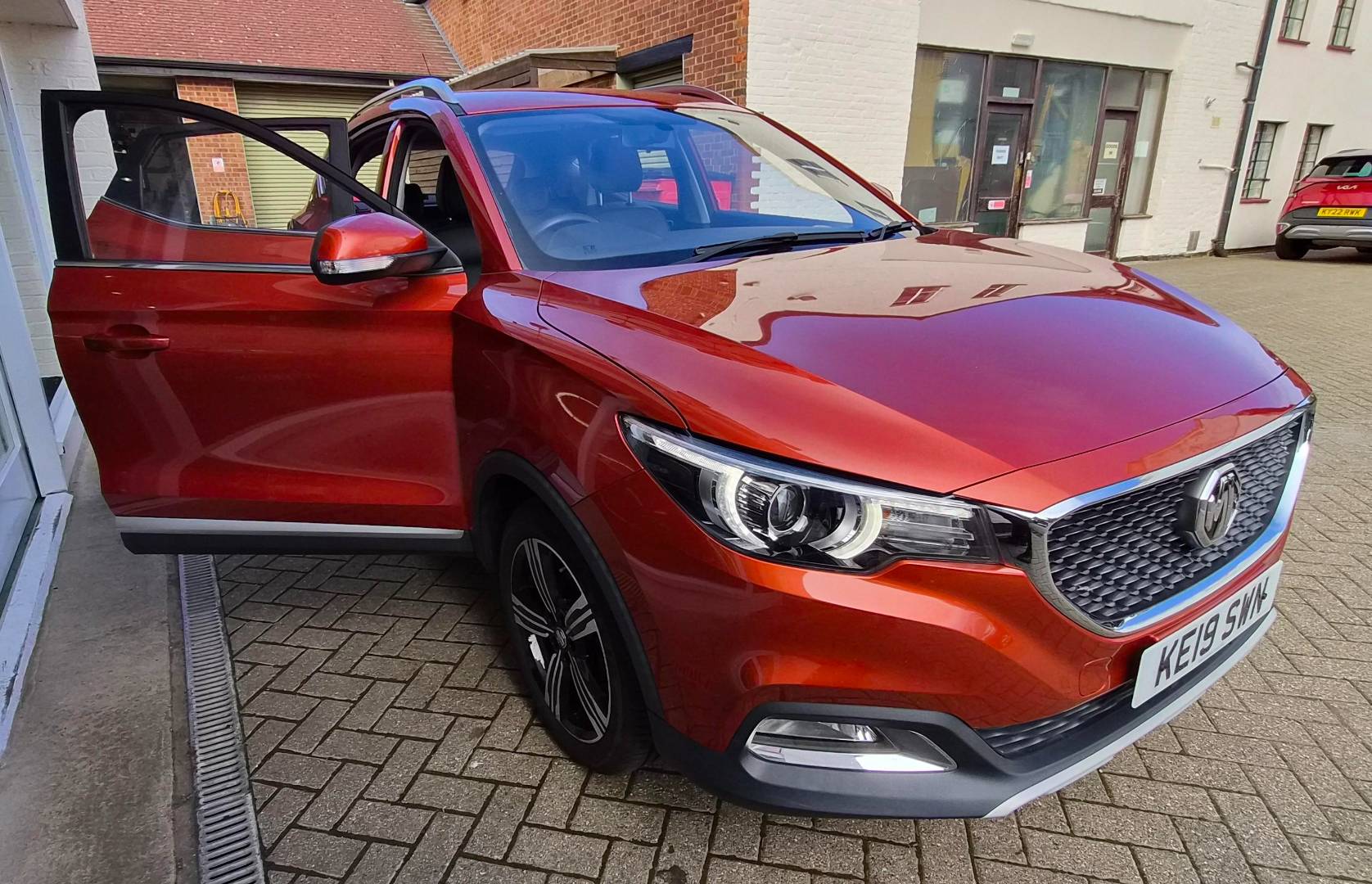 MG Motor UK ZS