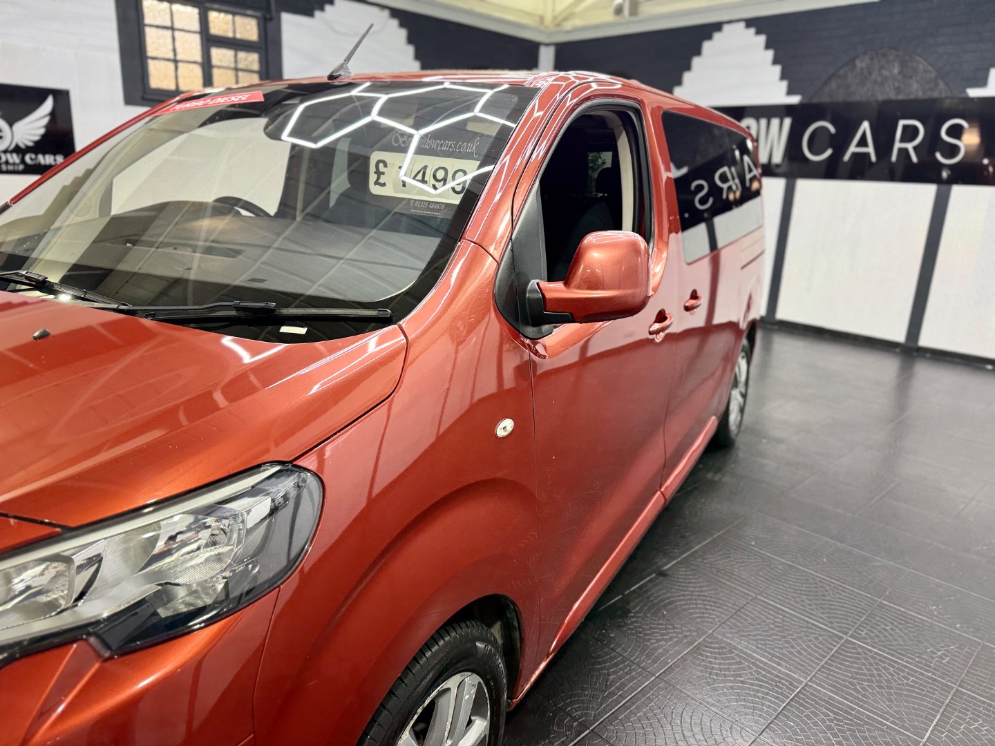 Peugeot Traveller