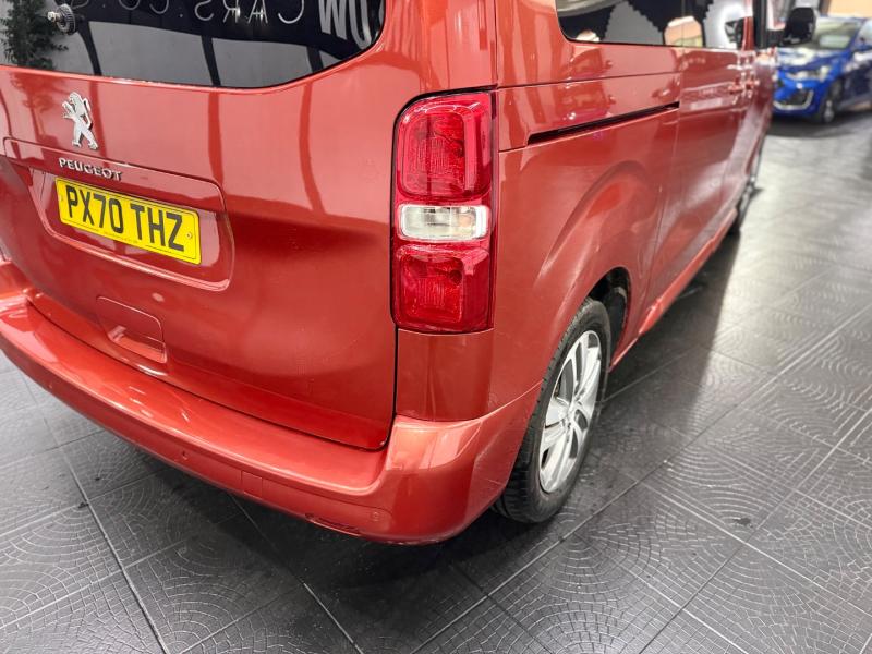 Peugeot Traveller