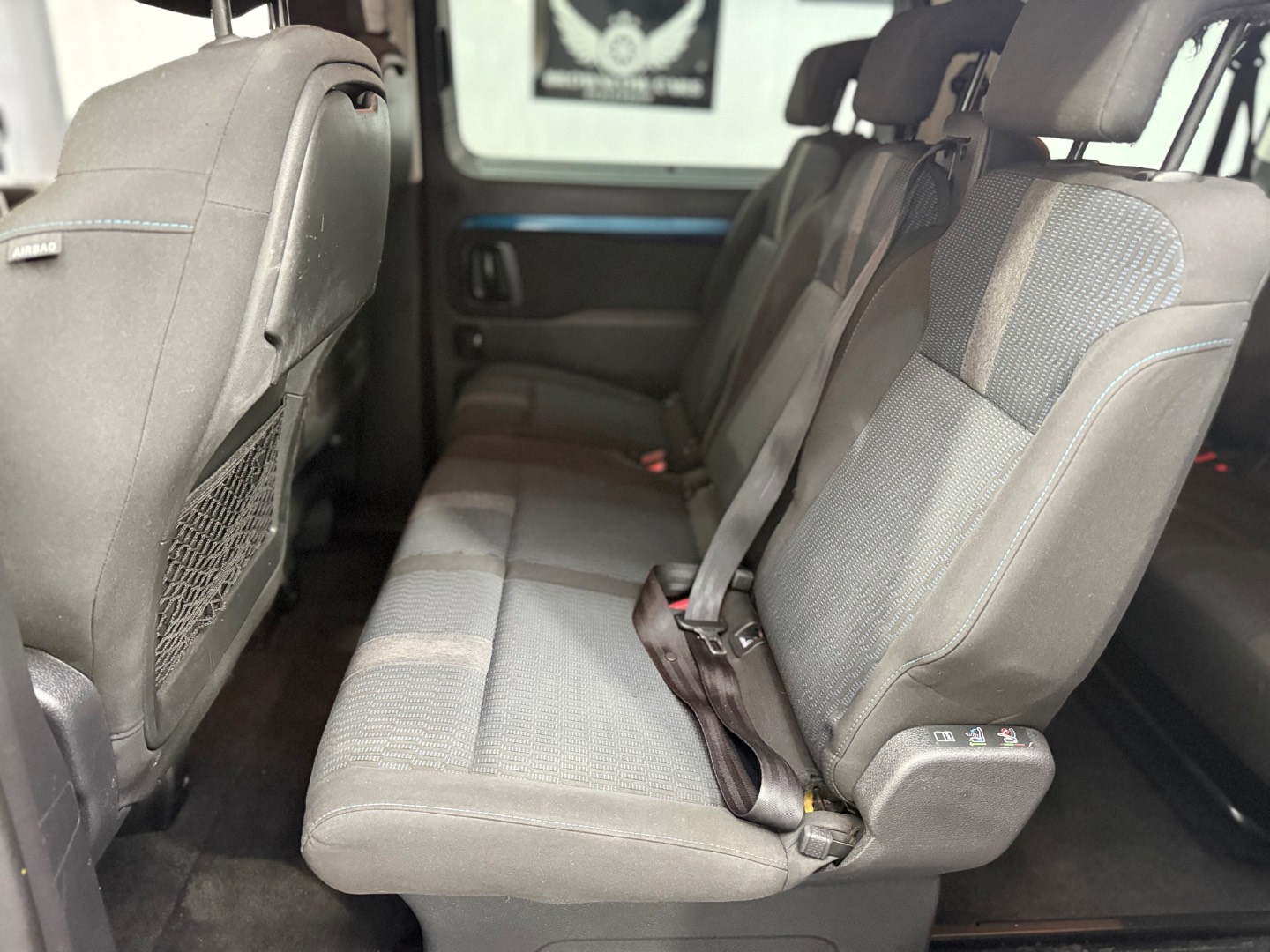 Peugeot Traveller