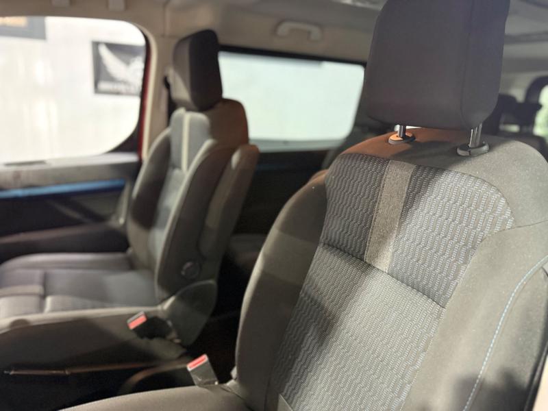 Peugeot Traveller