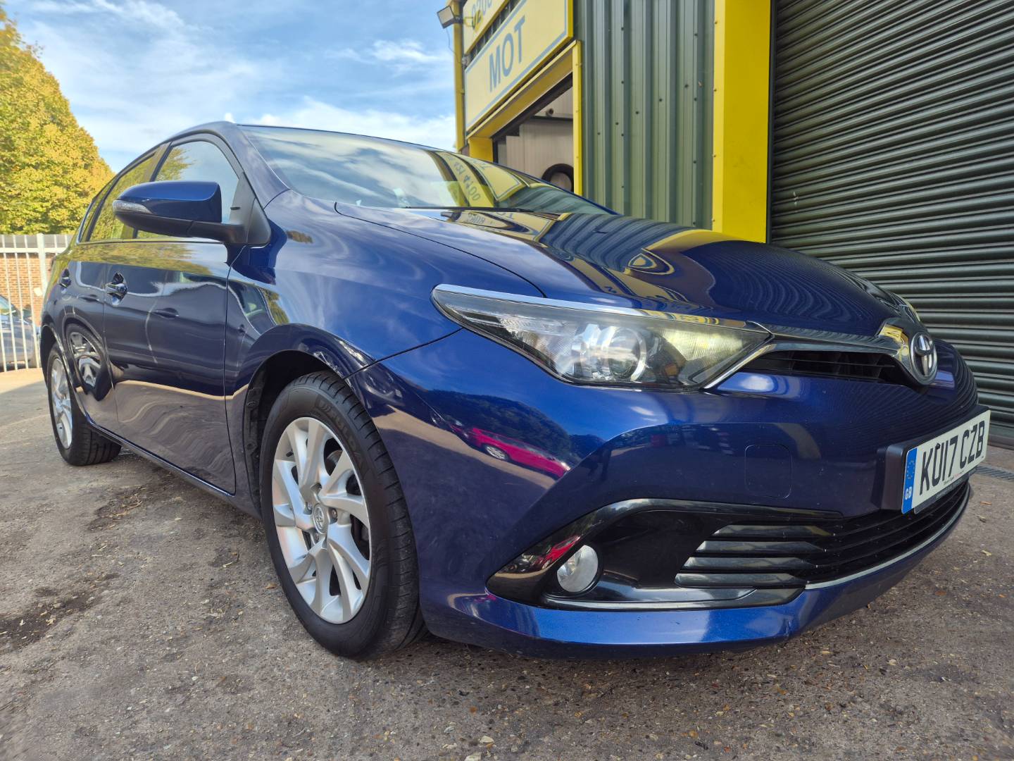 Toyota Auris