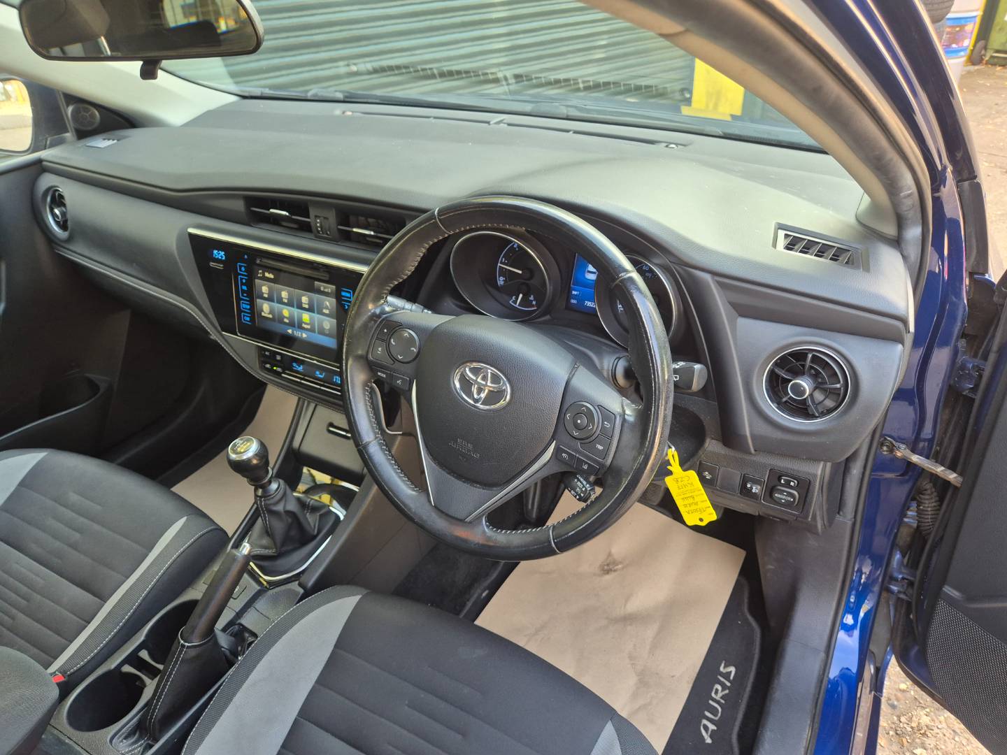 Toyota Auris