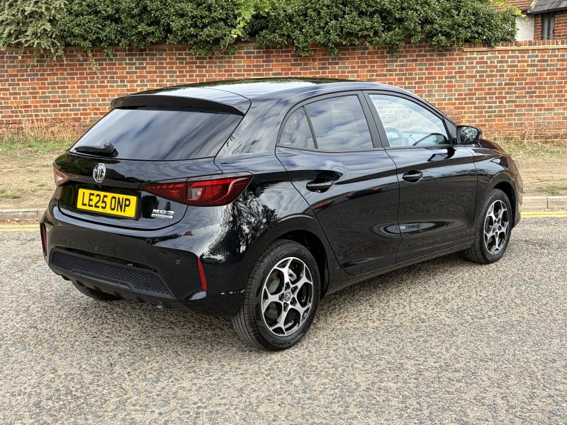 MG Motor UK MG3