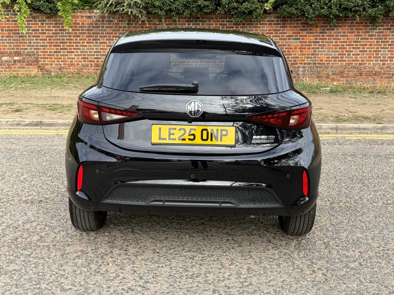 MG Motor UK MG3