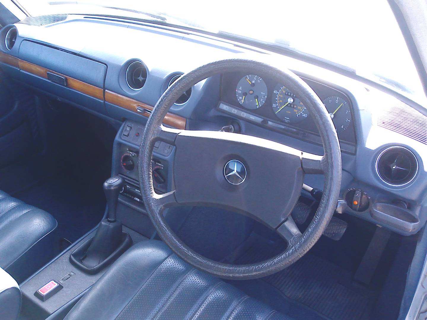 Mercedes-Benz 280