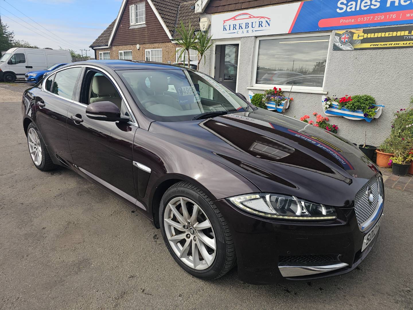 Jaguar XF