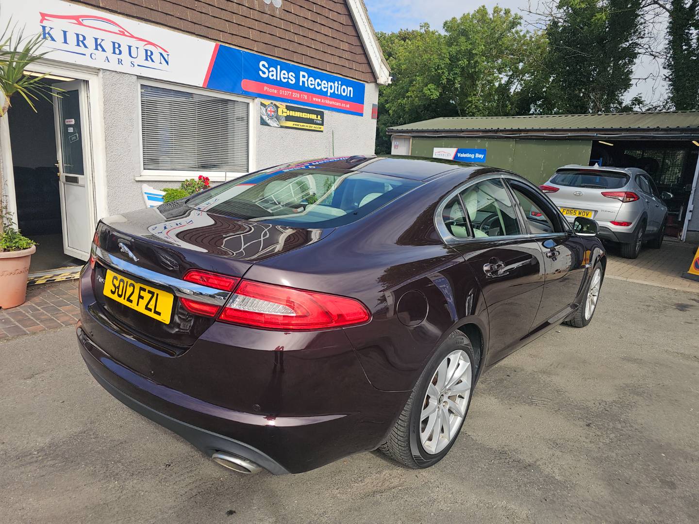 Jaguar XF
