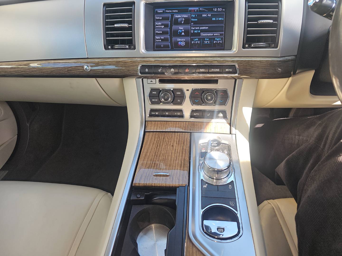 Jaguar XF