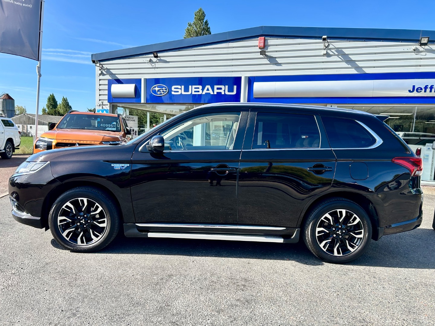 Mitsubishi Outlander