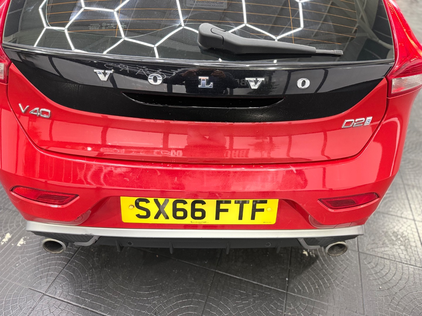 Volvo V40