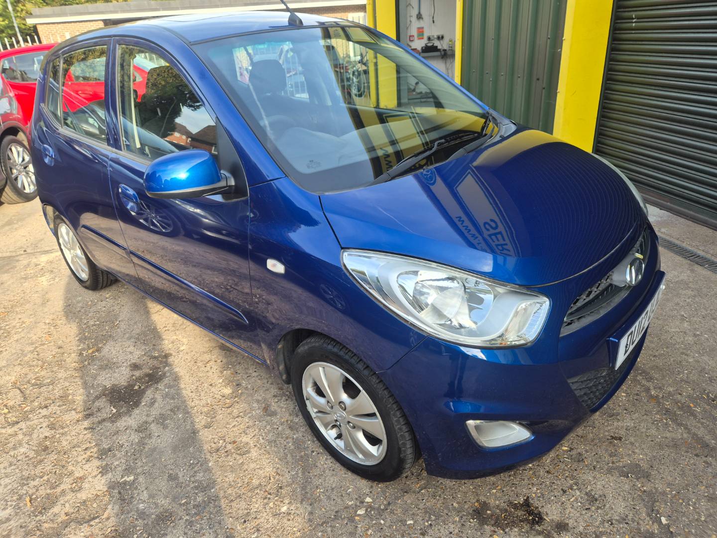Hyundai i10