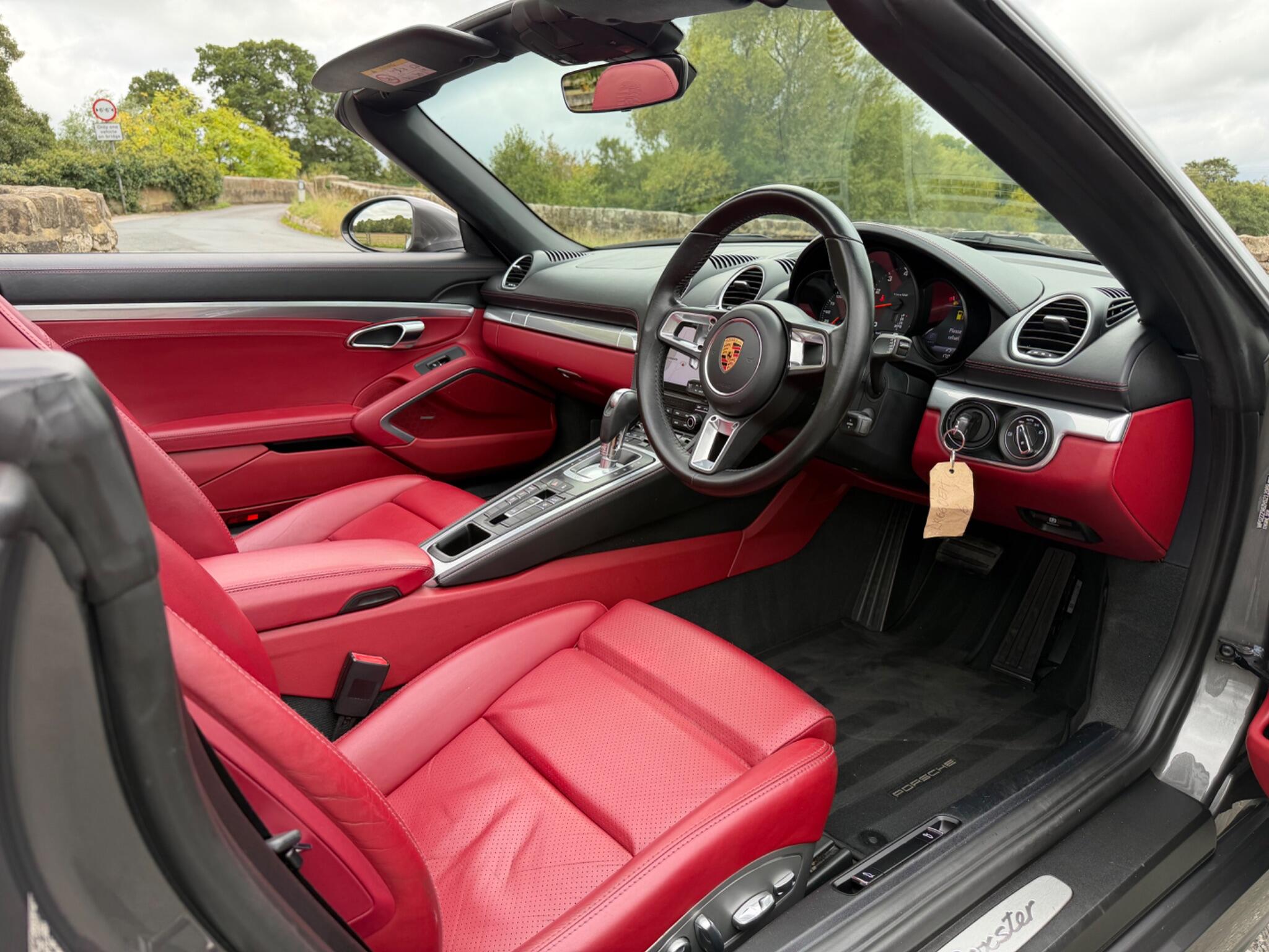 Porsche 718 Boxster