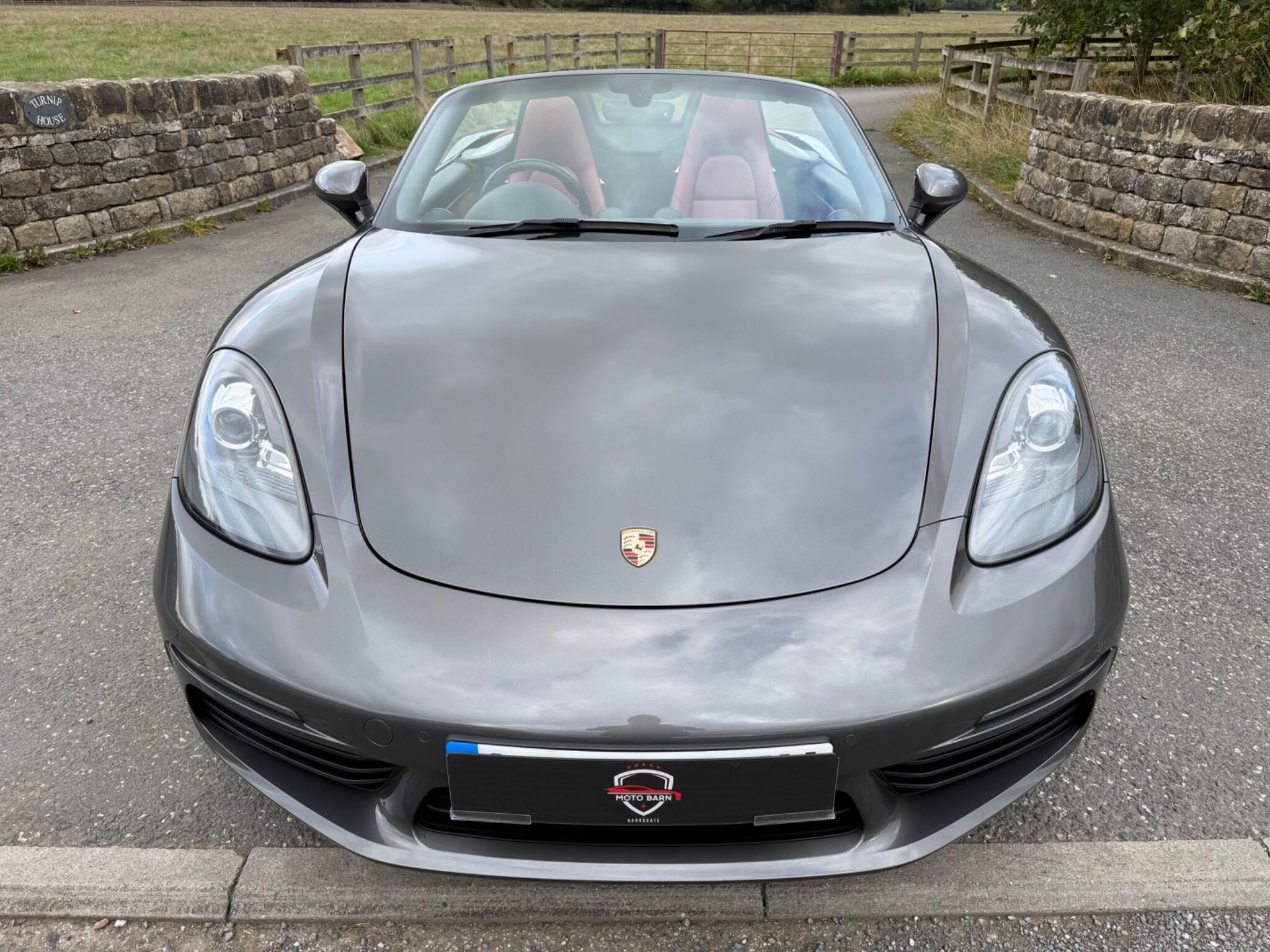 Porsche 718 Boxster