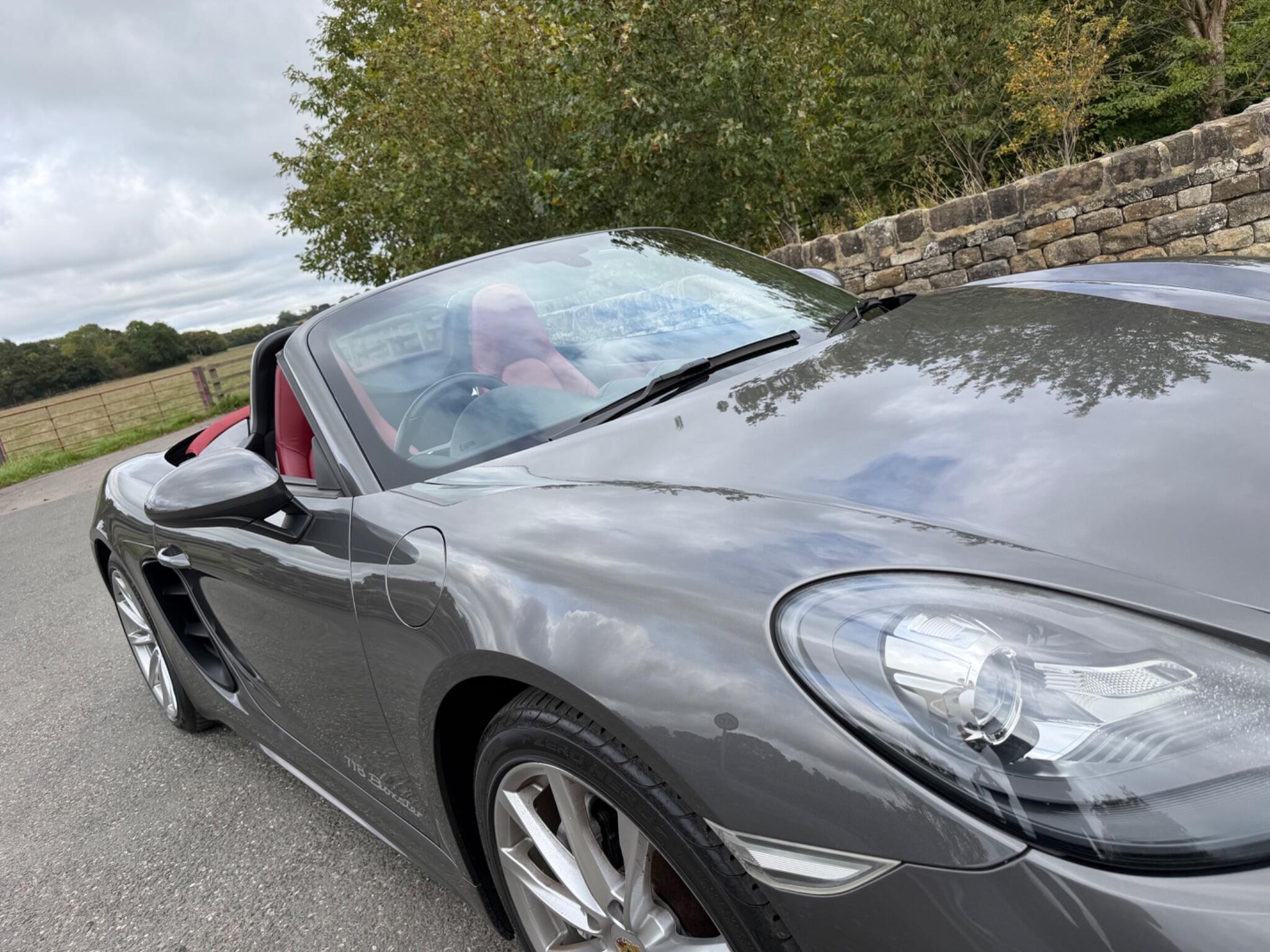 Porsche 718 Boxster