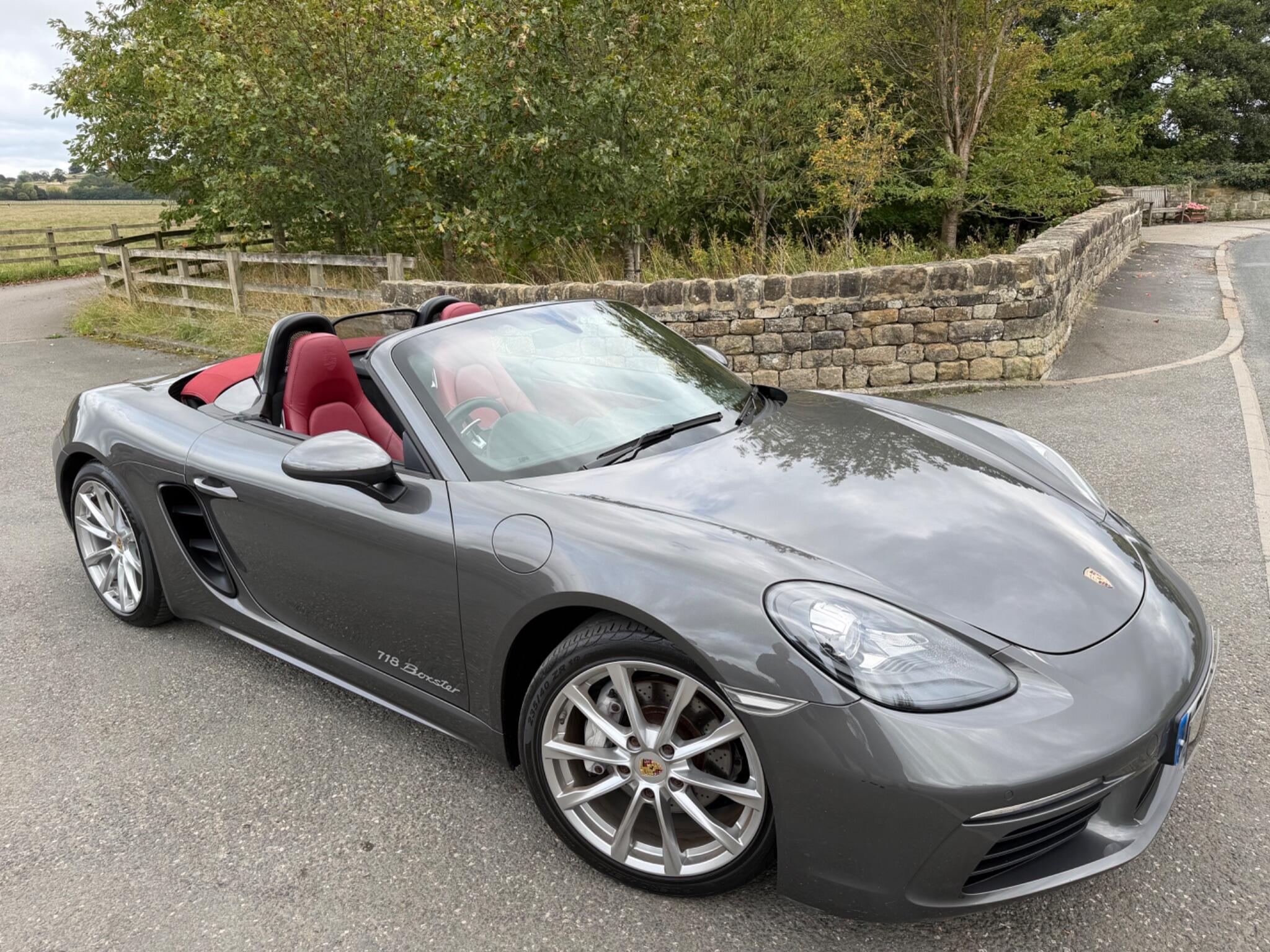 Porsche 718 Boxster