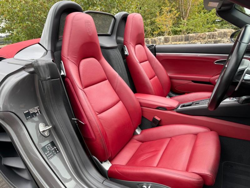 Porsche 718 Boxster