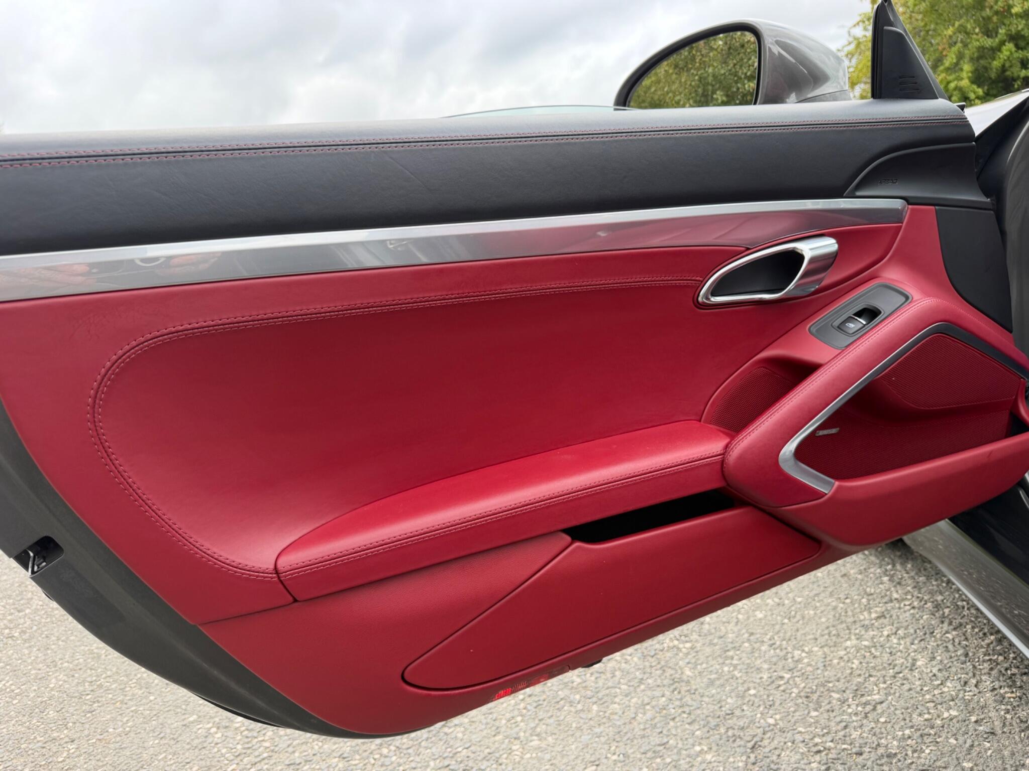 Porsche 718 Boxster